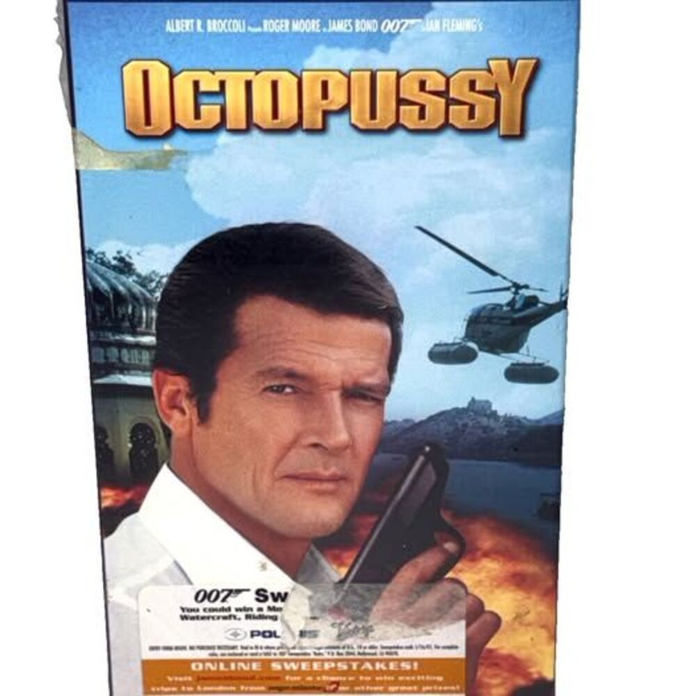 Octopussy (VHS, 1996)